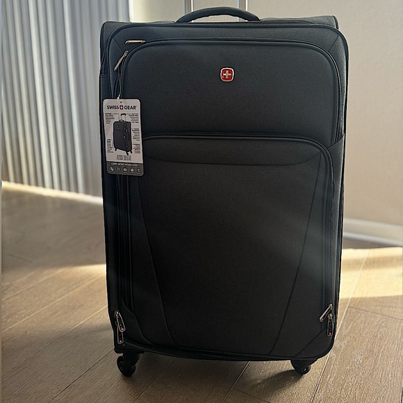 SwissGear Other - New! SWISSGEAR 29” 🇨🇭✈️🧳 LARGE Softside Checked Luggage Spinner